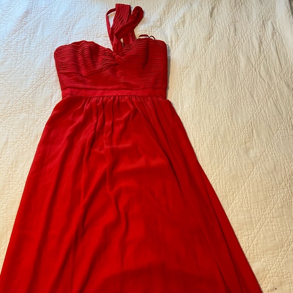 BCBGMaxAzria Dresses & Skirts - BCBGMaxaria full length dress!
